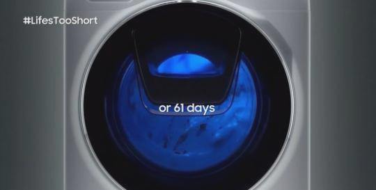 Найдовшим роликом на британському ТБ стало відео процесу прання e6706d1864c40b690282f160fbf1dfea